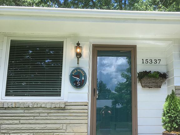 2nd image of 15337 Central Ave