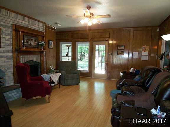 5th image of 701 Ash St