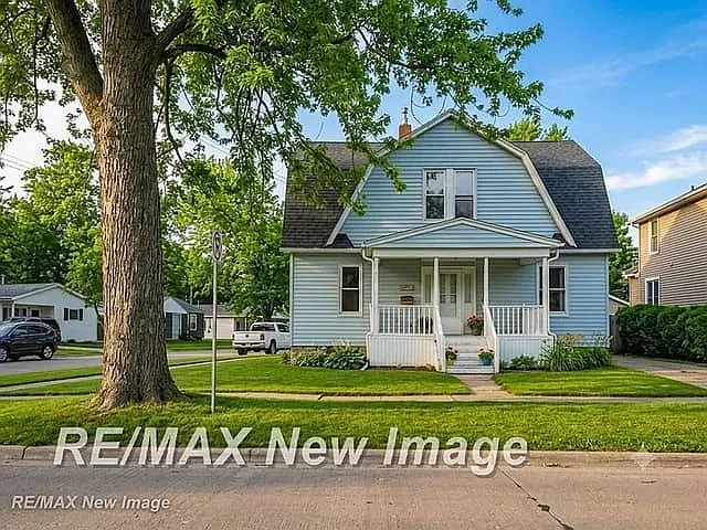 505 Yale St