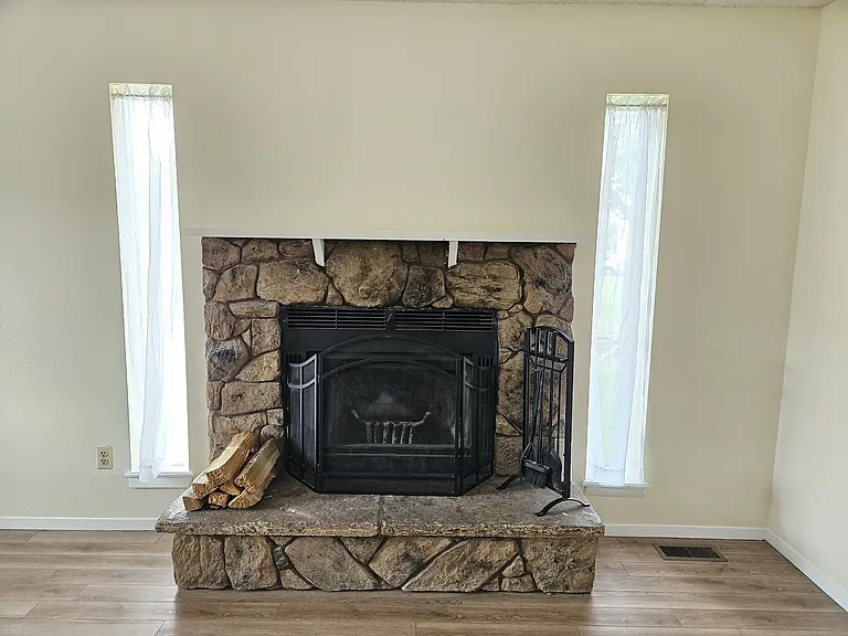 7628 Lexington Manor Dr — Photo 6
