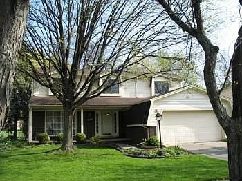 1st image of 45748 Gainsborough Dr