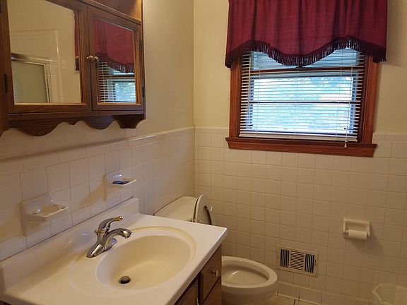 3rd image of 5840 Navajo Cir