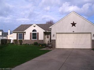 153 Sonesta Ave, Elyria, OH 44035