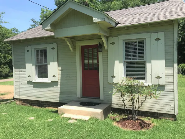 203 1/2 E Gillespie St, Starkville, MS 39759