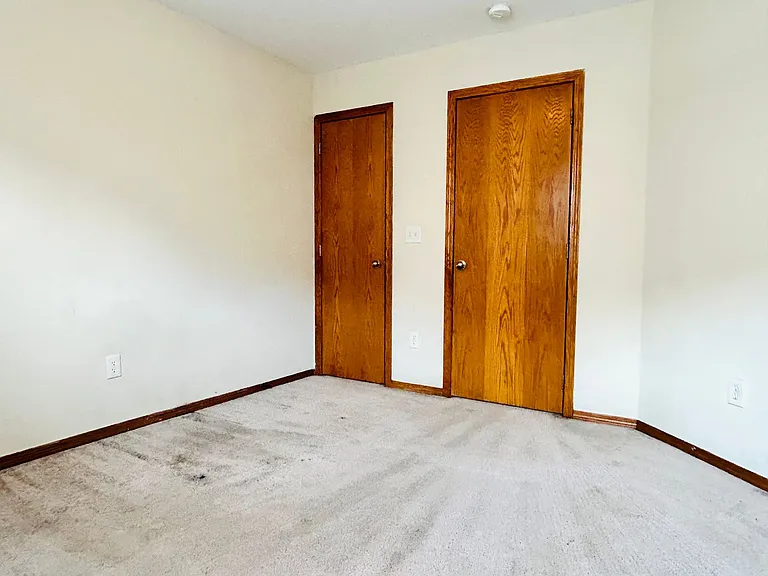 1110 Country Club Ln — Photo 17