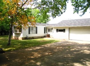 3344 Circle R Rd, Oshkosh, WI 54902