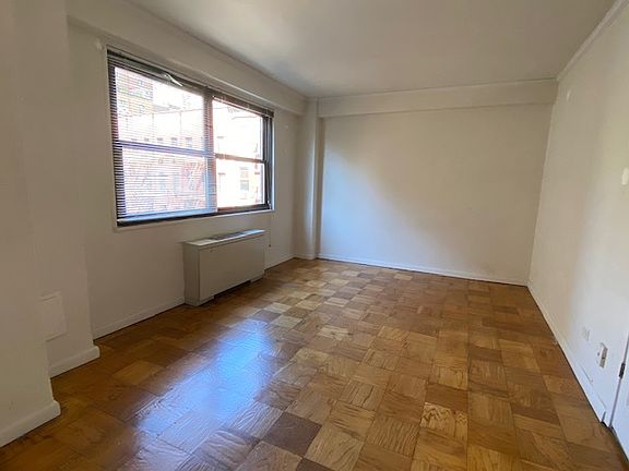 5th image of 300 W 55th St APT 5D