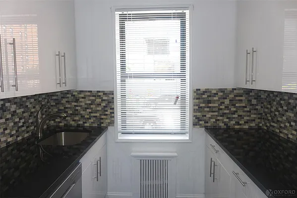 Rented by Oxford Property Group | media 18