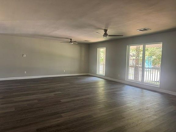 5th image of 5415 Jackwood St