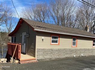 185 Lake Rd, Saylorsburg, PA 18353