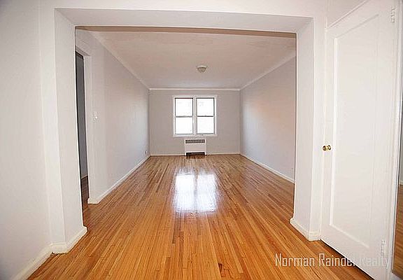 2nd image of 2566 Ocean Ave APT D6