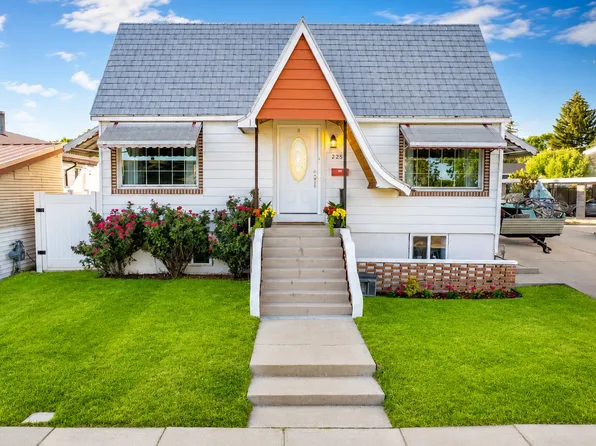 225 E 800 N, Price, UT 84501