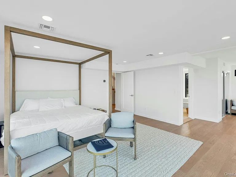 10 Bay View Dr — Photo 40