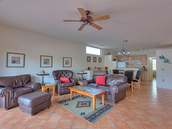 4th image of 984 W Via De La Fonda
