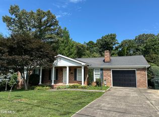 202 Pinecrest Dr, Greeneville, TN 37743