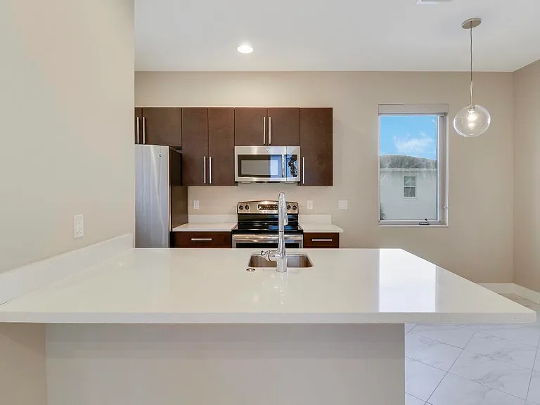 5029 Grandiflora Rd — Photo 42