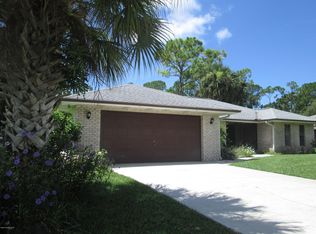 424 Hurst Rd NE, Palm Bay, FL 32907
