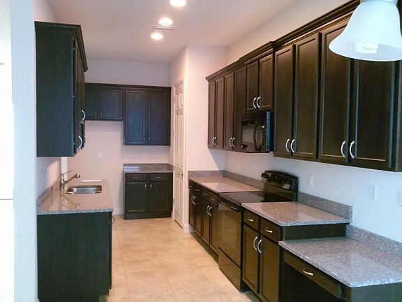 4th image of 2813 Plymouth Pl