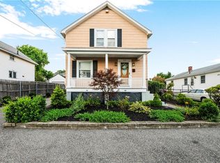 256 Quarry St, East Providence, RI 02914