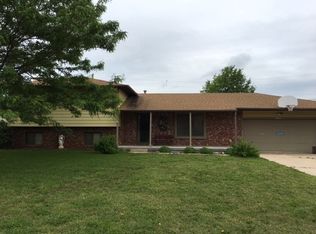 3307 N Ridgecrest Rd, Augusta, KS 67010