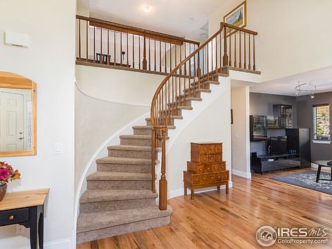 5th image of 1121 Hillside Ln