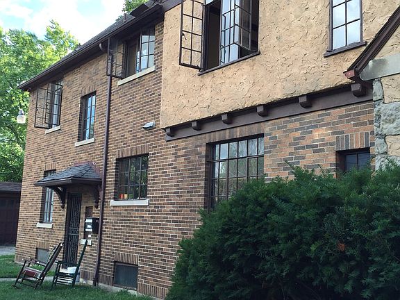 3rd image of 683 Orchard Pkwy