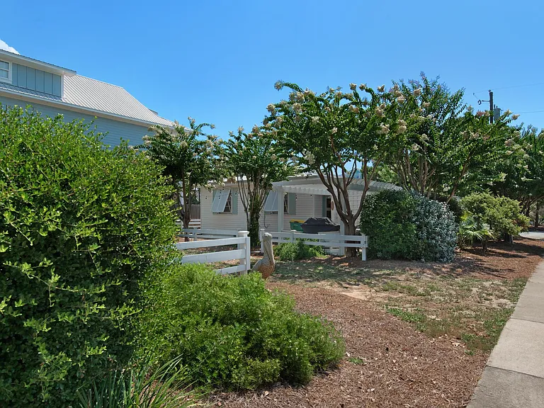 82 Cobia St — Photo 36