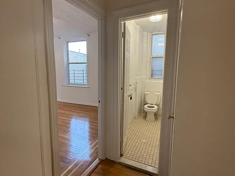 1504 Sheridan Ave #1 — Photo 10