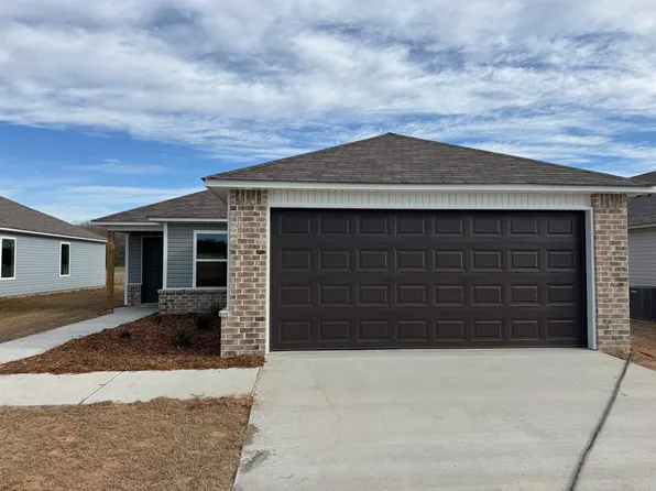 29 Sunny Oak Trl, Conway, AR 72032