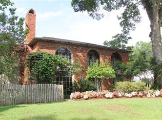200 Wood Bluff Dr, Lafayette, LA 70503