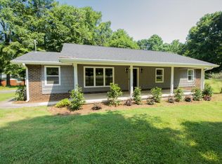 702 Dogwood Cir, La Fayette, GA 30728