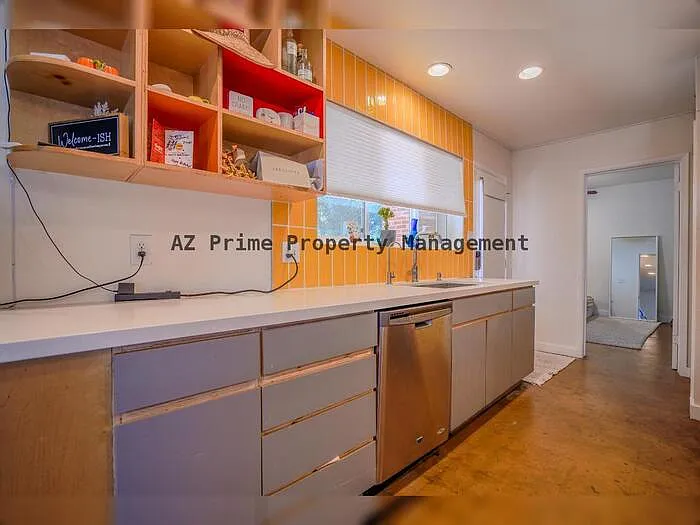 351 E Encanto Dr — Photo 9