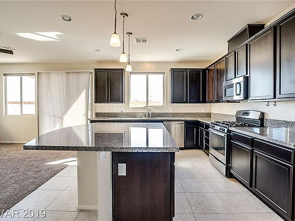 3rd image of 6496 Sunnyhill St