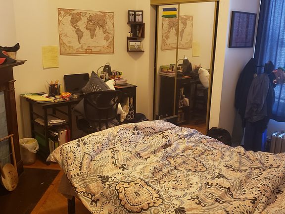 5th image of 666 W Oakdale Ave APT 1