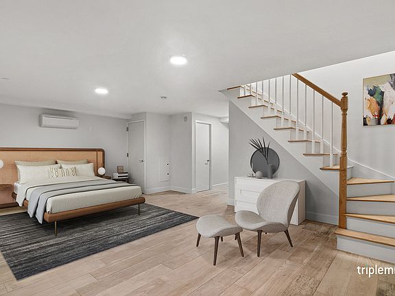 4th image of 65 Woodbine St #1R