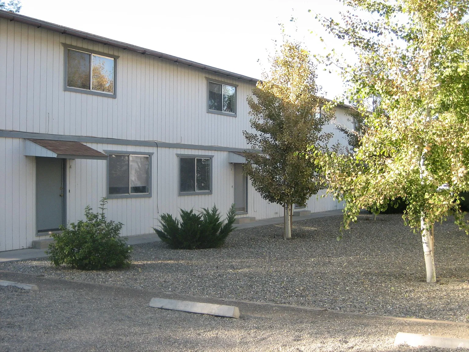2 bed, 1.5 bath, 1100 sqft, $1,195 — Photo 1