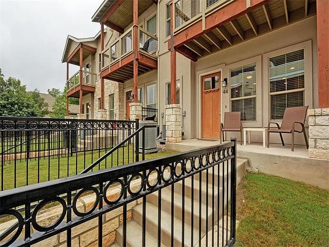 1st image of 2520 Bluebonnet Ln #44