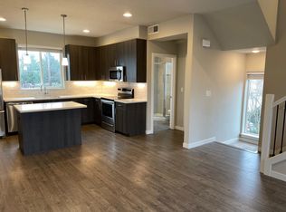 8961 N Kellogg St #8949, Portland, OR 97203