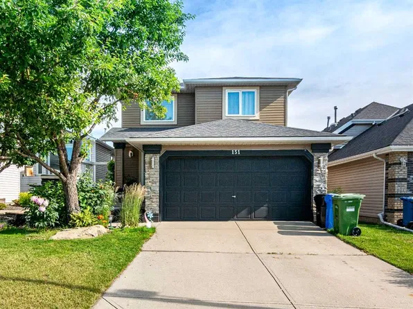 151 S Citadel Close NW, Calgary, AB T3G 4A6