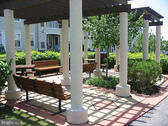 3rd image of 2503 Amber Orchard Ct W #301