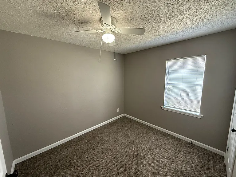 1654 Silver St — Photo 14