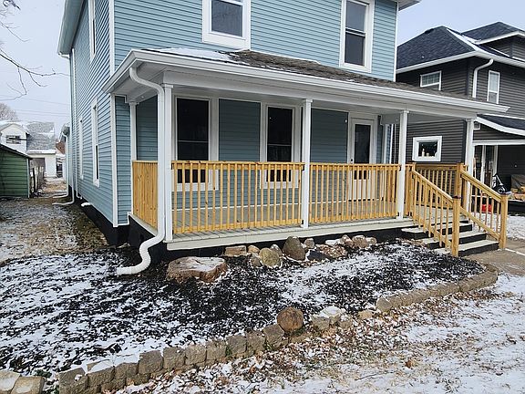 3rd image of 513 S Washington St