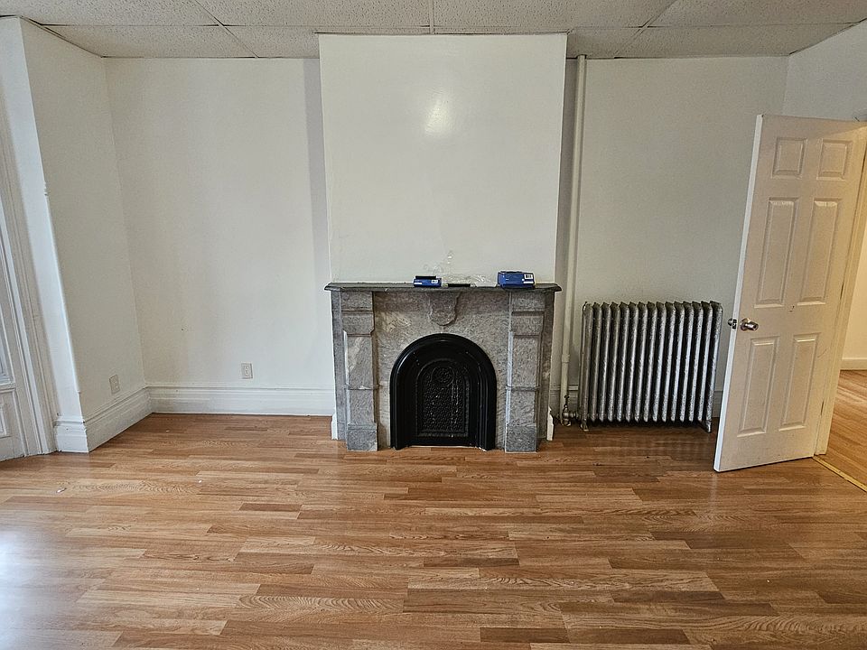 1st image of 255 Hamilton Ave #1