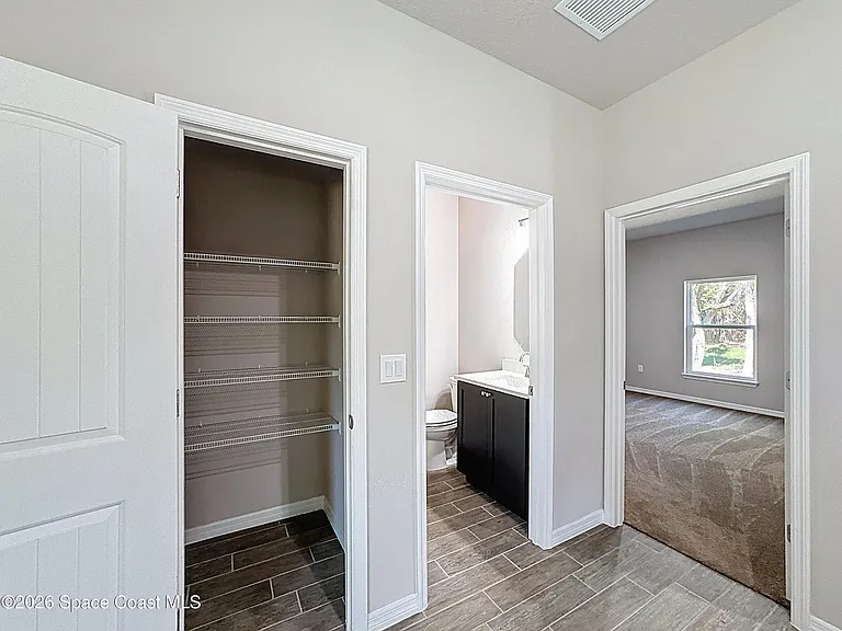 506 L M Davey Ln — Photo 5