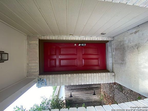 4th image of 9647 Kennebec Way