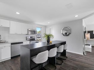 50 Howe St, Meriden, CT 06450