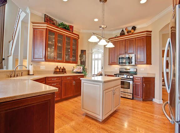3rd image of 4845 Coyote Lakes Cir