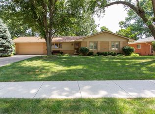 1961 NW 80th Pl, Clive, IA 50325