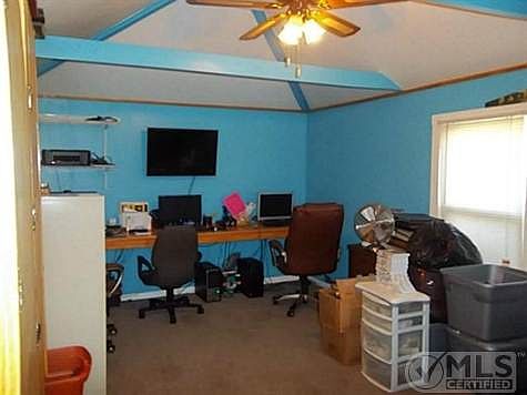 5th image of 2701 Elizabeth Dr