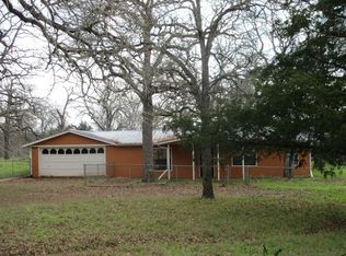 7235 Us Highway 90 W, Harwood, TX 78632